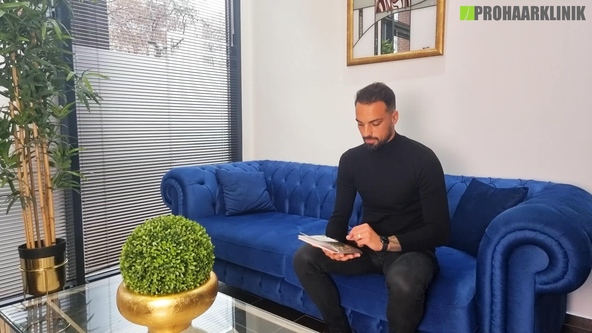 Wie lange soll man nach einer Haartransplantation zu Hause bleiben? - PROHAARKLINIK nahe Wien