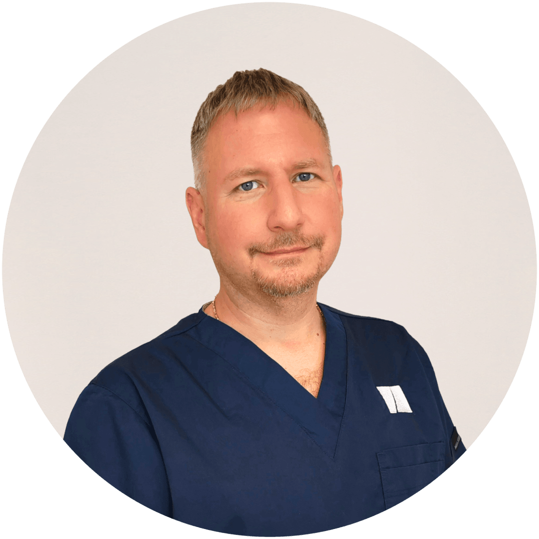 PROHAARKLINIK für Haartransplantation - Dr. András Lendvai - Chefarzt, Chirurg, Haartransplantationsspezialist, Experte für FUE/FUE3-Technik